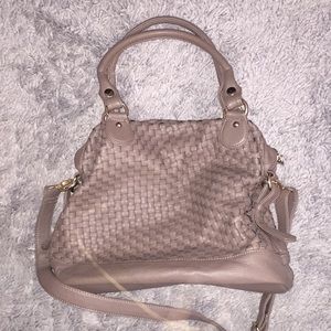 Gray basket weave pattern satchel
